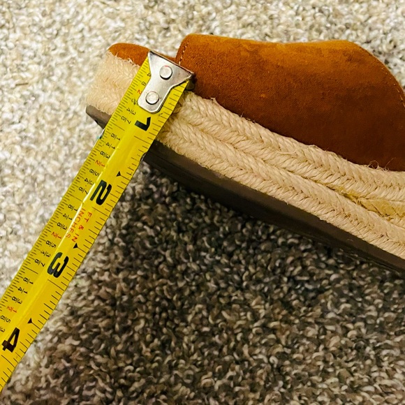 Brown espadrilles - Picture 5 of 5
